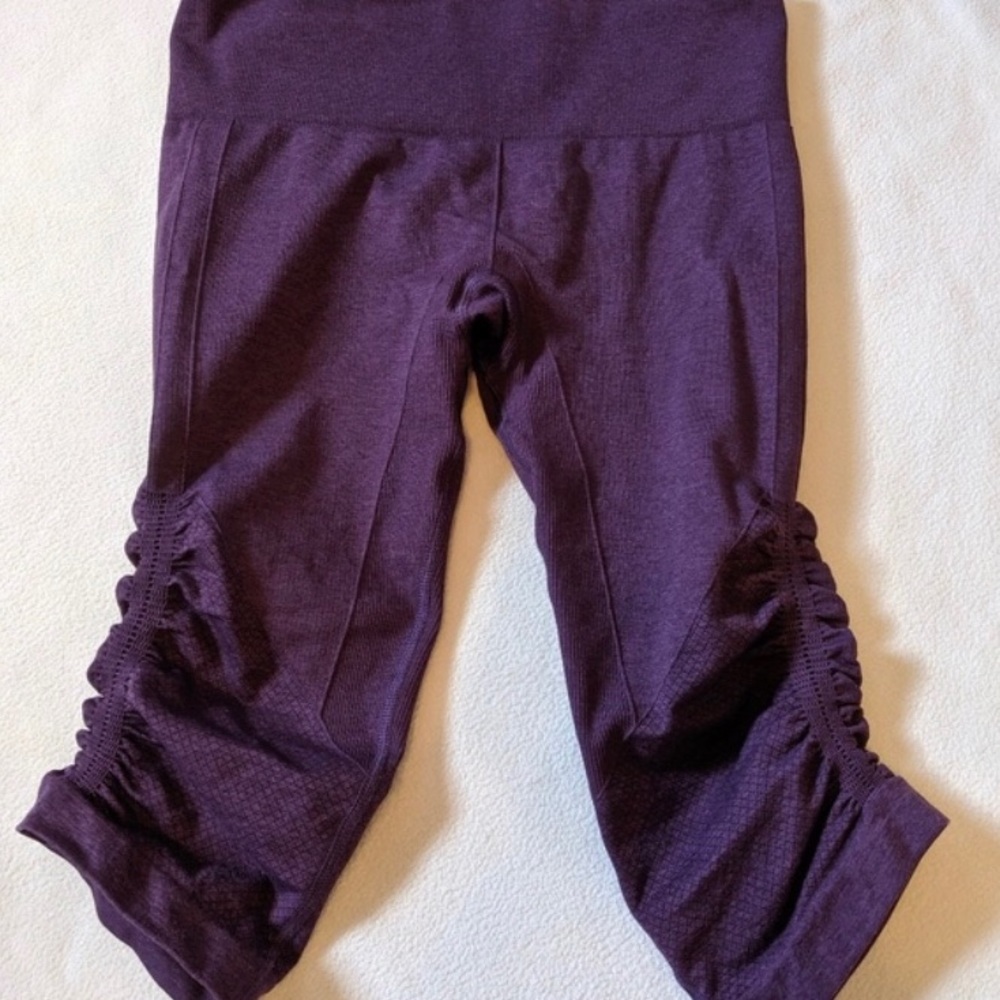 Lululemon Rouched Cropped Leggings